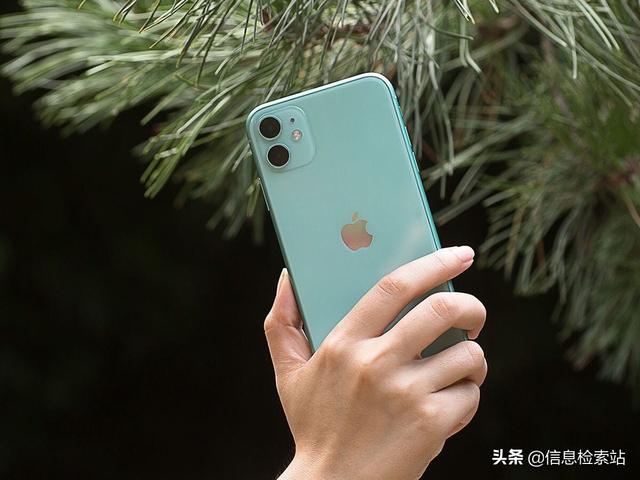 买iPhone不能跟风，这款降了2000元，入手很值