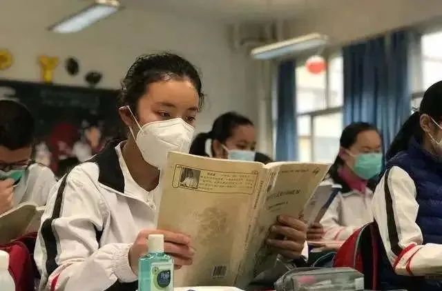 「暖先生格调」马上开学! 教育部通知: 这些学生不得返校! 班主任给出开学准备清单