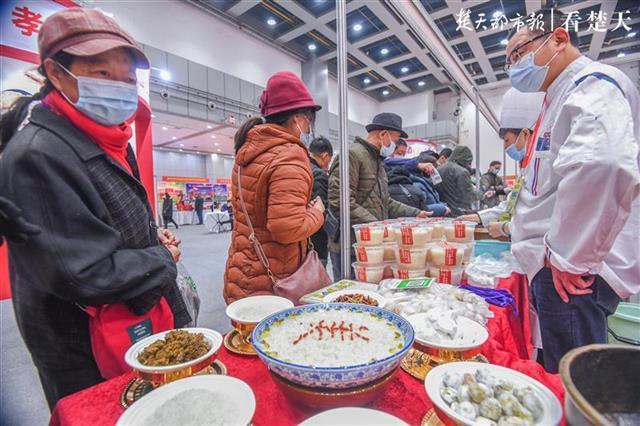 食博会二期在武展开幕，天南地北的美食等你来品尝