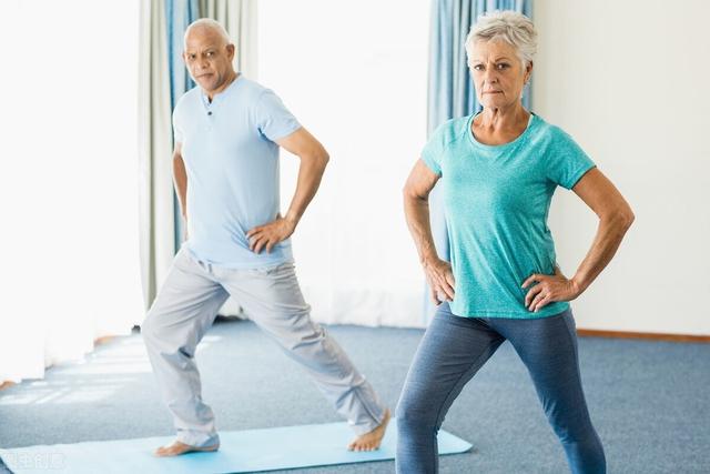 带状疱疹：“缠腰龙”缠腰一圈或致命？别慌，治疗有3类药