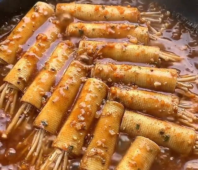 天冷吃它，比肉还好吃，酱香浓郁，一口一个，好吃得停不下来