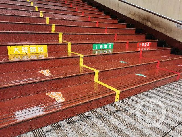 你的育儿经|“幼儿园小朋友多，好耍些，下雨也要来”