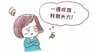 「超级宝妈」宝宝多大可以吃大人饭菜？过早吃的后果可能比晚一点吃更可怕