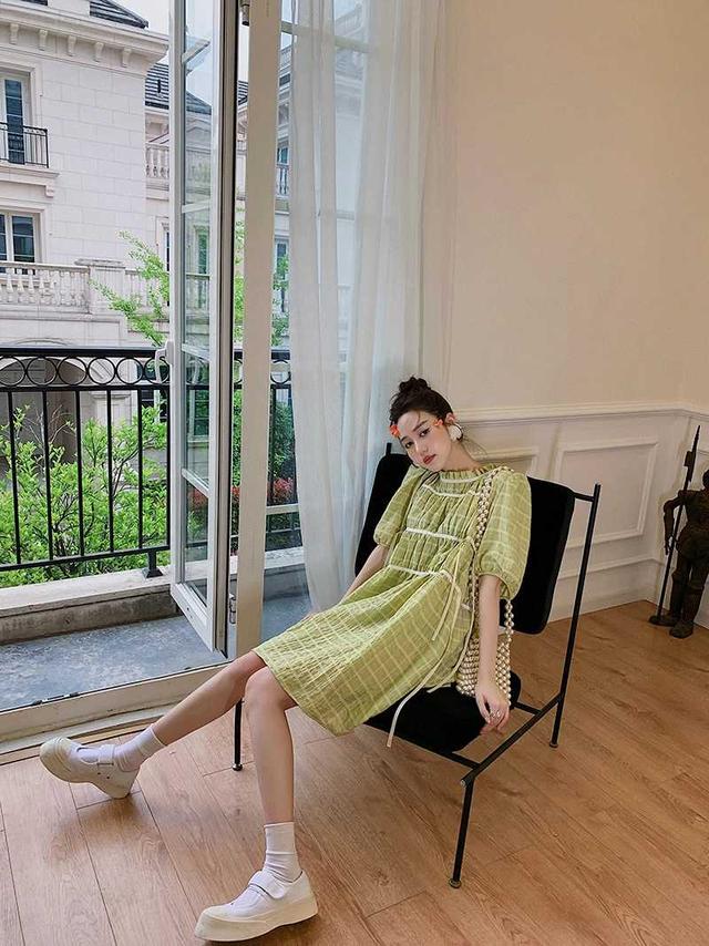 第五大道小众设计款柠檬绿格子连衣裙