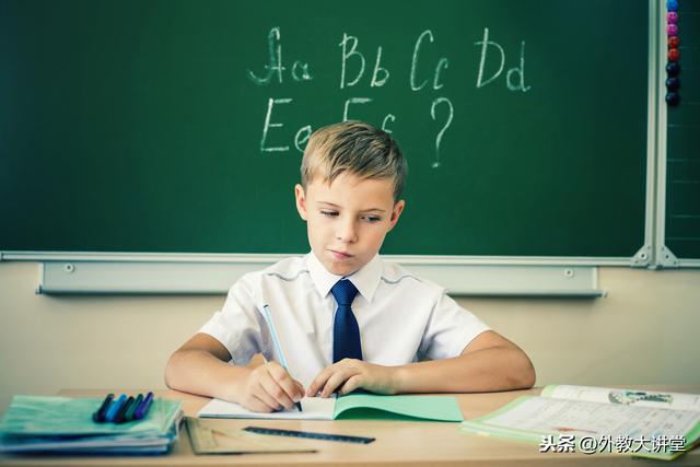 [你的育儿经]小孩子应不应该中英文同时学？