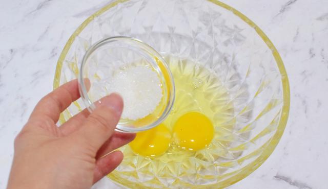 想吃薄脆的饼干不用去面包店买了，自己在家做，简单方便