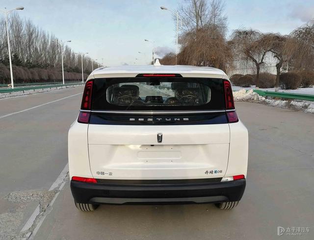 奔腾E05申报信息 又一款出行定制车