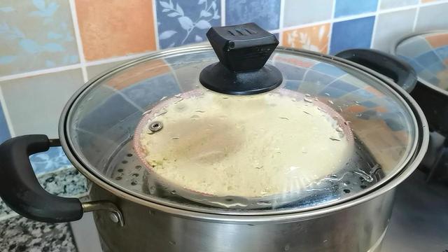 韭菜肉末豆腐羹，松软鲜嫩，真好吃，健脾和胃，老少皆宜的家常菜