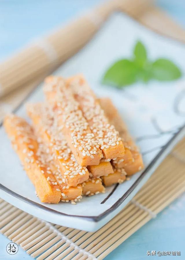 超级宝妈:箱一烤,就能品尝到可口的美食啦