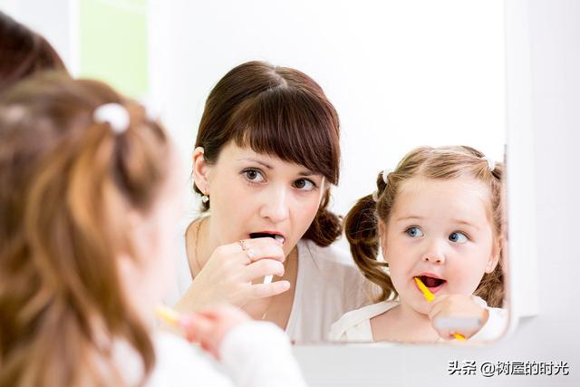 【你的育儿经】希望孩子有一口整洁又洁白的牙齿？家长不妨多给孩子吃一些粗粮吧