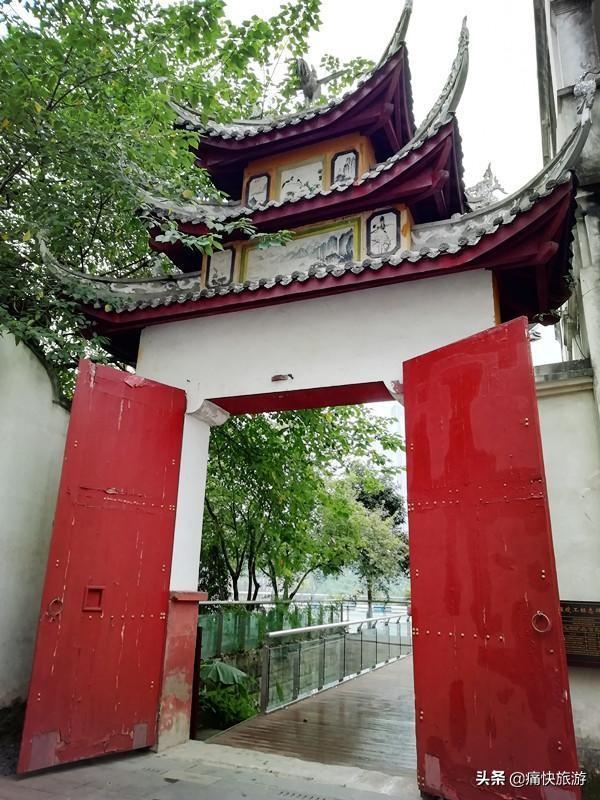 旅行百事通■探访重庆法国水师兵营旧址