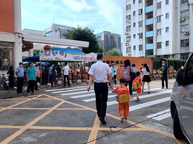 超级宝妈|萌娃归队！番禺第一批4.3万名幼儿今天回园，多图直击，看看有没有萌翻你？