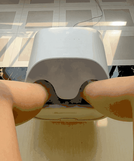 年轻人何必只泡枸杞，加上左点小仙智能蒸汽足浴盆会更舒爽