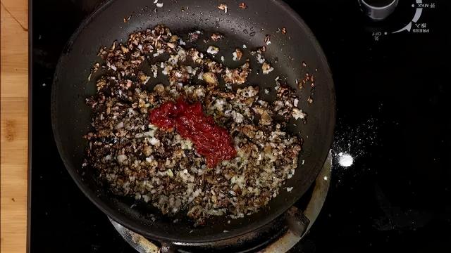 香菇|自制百搭蘑菇酱，赶走夏日疲劳乏力，炒菜、拌面、夹馒头，超级棒