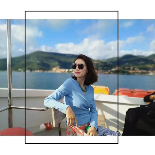 #你的育儿经#生娃之后肌肤松弛显老？看了她们之后觉得并没有啊