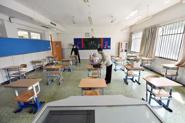 『暖先生格调』定了！周末不补课！给这些地方开学点赞！其他省市快来抄作业！