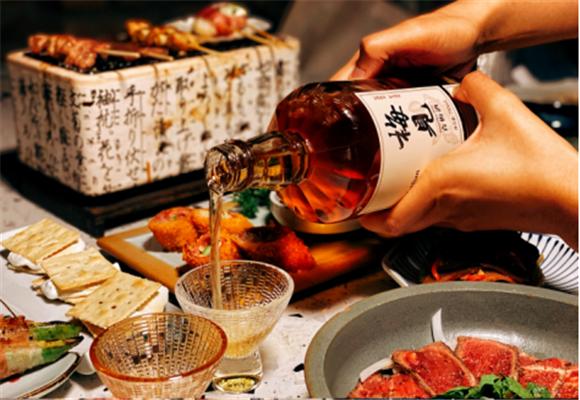江小白梅见青梅酒斩获新国货大赛金奖
