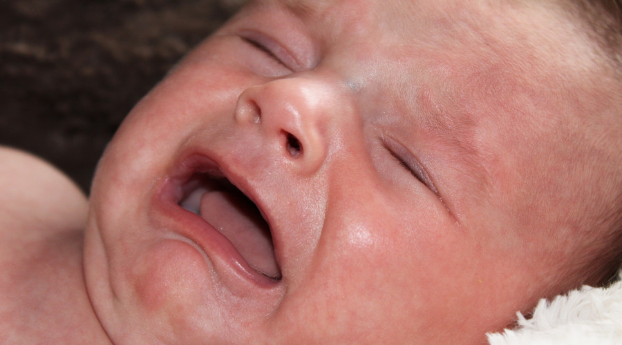 温度|新生宝宝有五个特点，三个护理要点，学会这些更懂照顾新生儿
