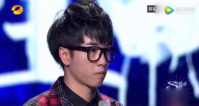 「fun娱乐」《我们的乐队》谢霆锋回忆华晨宇选秀，他可以说是华晨宇的伯乐！