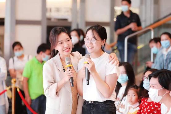 怀孕|年糕妈妈李丹阳携新书做客深圳书城中心城