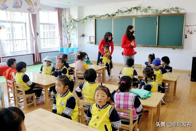 你的育儿经|卓尼幼儿园开园啦！直击“神兽归园”第一现场！