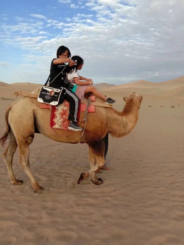 「世界那么大」敦煌鸣沙山露营