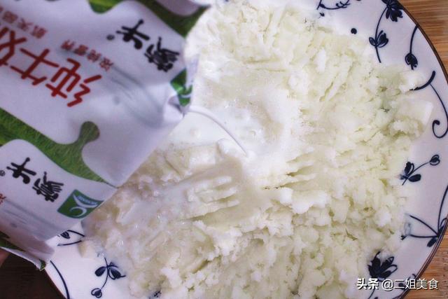 大雪过后，这菜要多吃，才2块钱一斤，简单一炖营养还美味