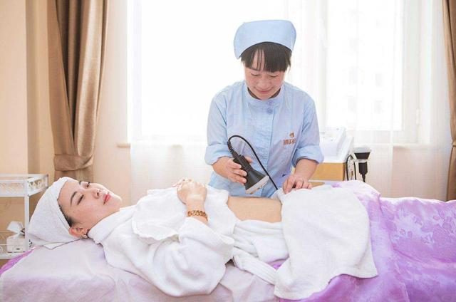 #你的育儿经#二胎妈妈分享：有几样东西看似没用，带进产房你和娃都少受很多罪