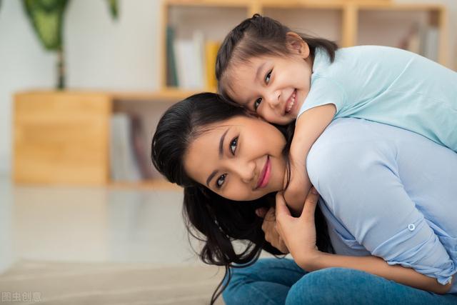相遇花季|母亲太爱孩子是祸不是福，看看问题孩子背后总有一个为你好的妈妈
