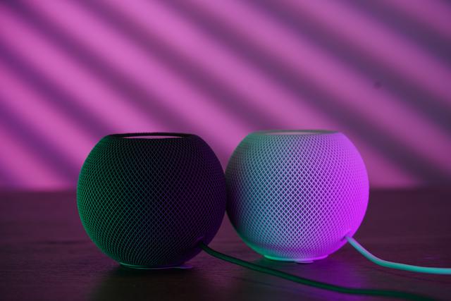 官方“黑苹果”只卖749，HomePod mini值不值？