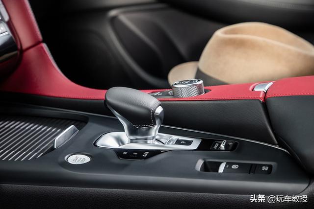 用2.0T+CVT还改成大溜，英菲尼迪QX50能翻身？