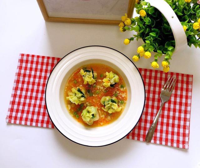 白菜不炖也不炒，换个新“花样”，不仅好吃，“颜值”还高