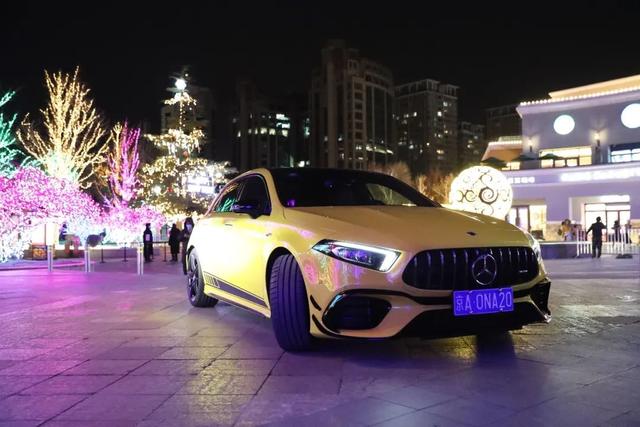 试驾奔驰新AMG A45S 我30岁前最想买的车