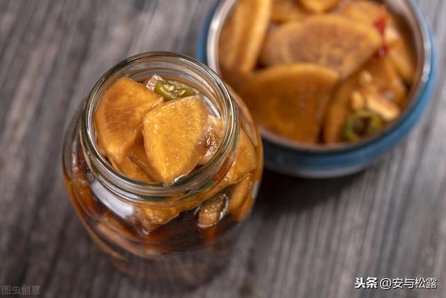 腌萝卜，开胃鲜辣的家常小咸菜，配粥下饭超级美味，做法超简单