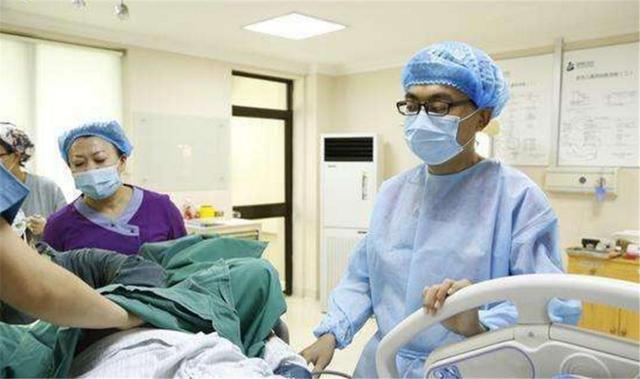 「超级宝妈」“忍忍就过去了”，因婆婆拒绝剖腹产，产妇生下宝宝后没能醒来