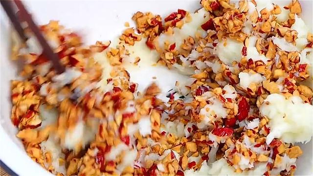 糯米粉这样做真好吃，很多人都没吃过，外酥里软，吃一次念念不忘