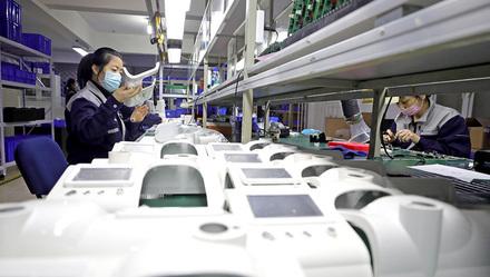 上观新闻：全球跨界生产呼吸机，连特斯拉都要上了，为什么还是那么缺？