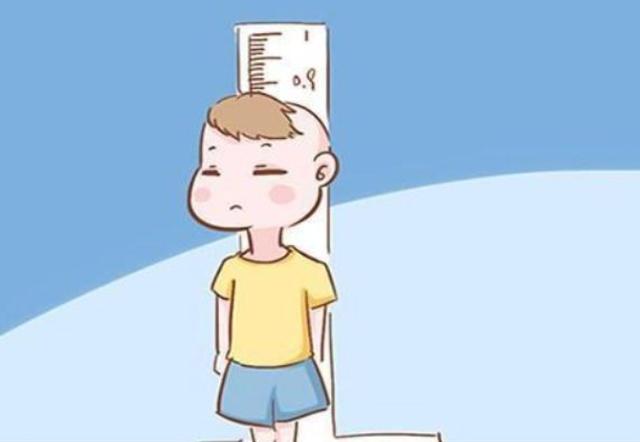 「你的育儿经」如果父母经常让孩子这样睡，那么将来孩子可能和高个子无缘了！