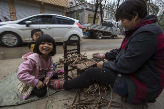 为啥城里的孩子比农村孩子“颜值高”？跟基因无关，原因不简单