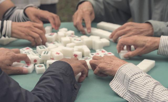 脑梗来临前，身体或会出现7种异常，占一个，早查脑CT