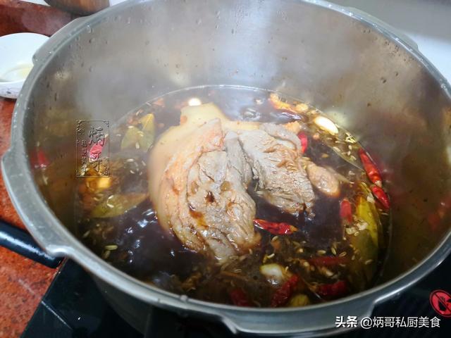 冬补，吃鸡鸭鱼不如吃它，一个炖一锅，咬一口满嘴香，儿子最馋它