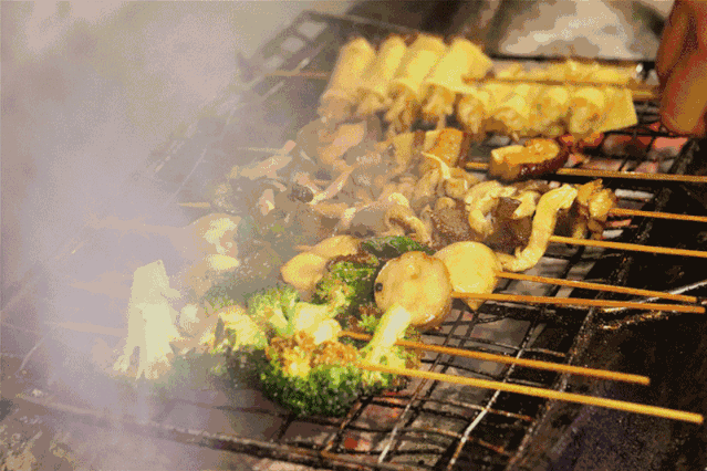 烤焦的肉吃了会致癌吗？还有烧烤为啥那么香！