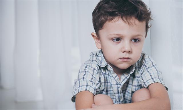 国民帅比|李玫瑾教授直言：这种性格的孩子，在学校容易受欺负，家长多上心