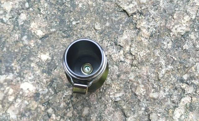 战术手电评测｜性价比之王，新兵入手体验首选