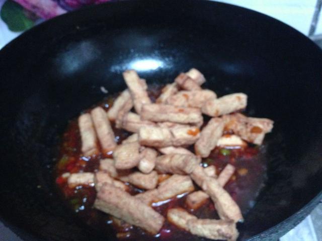 豆腐做出新花样，简单易学，外脆里软，口感丰富