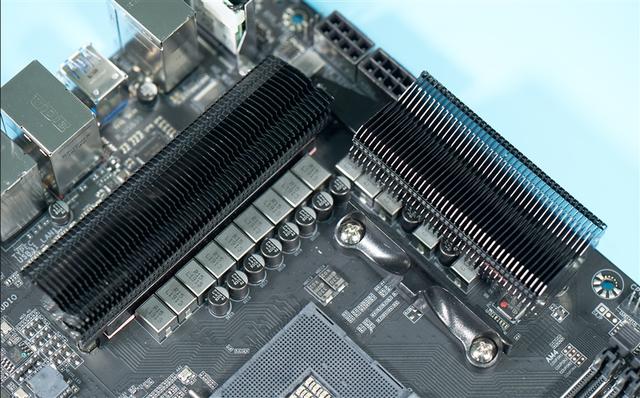 最强游戏处理器降临！锐龙9 5900X/5950X首发评测：12核就能灭掉对手18核