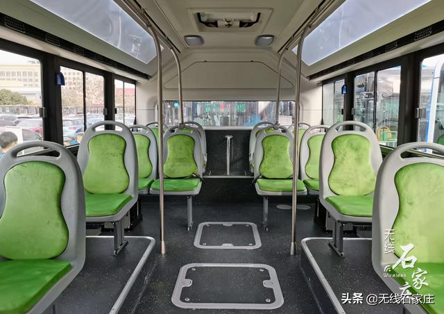 先睹为快！238部新能源公交车亮相石家庄 亮点逐个数
