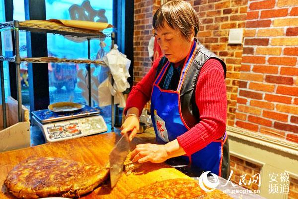 探寻亳州美食“牛肉馍”的味觉密码