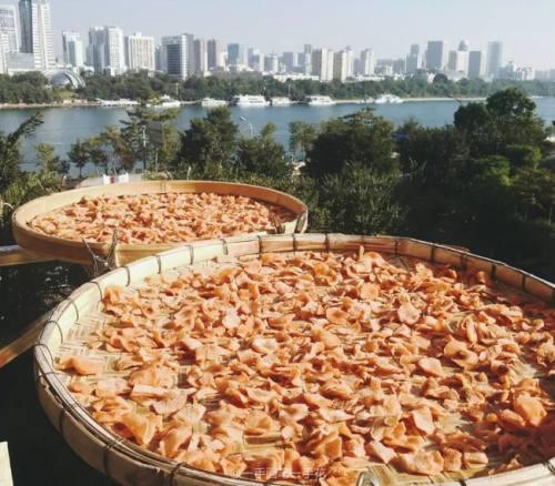 冰糖山楂片，酸酸甜甜就是我