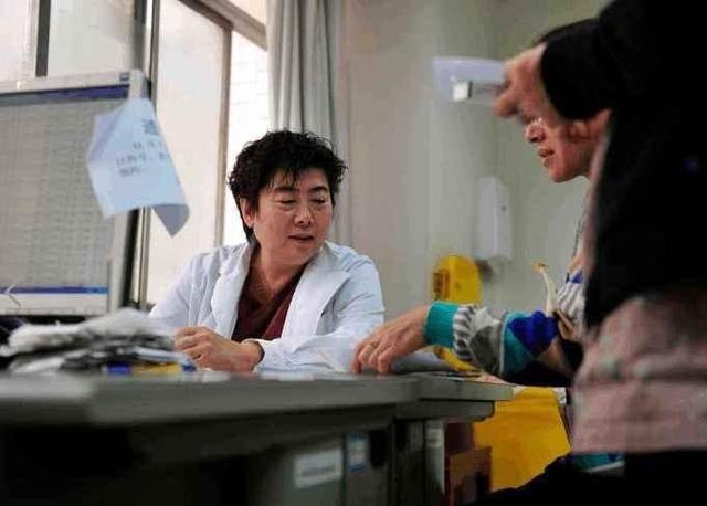 「超级宝妈」可不可以顺产，并不是你说了算，医生：需要达到5个标准